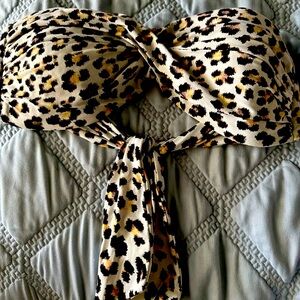 Ann Taylor leopard print bandeau bikini Medium